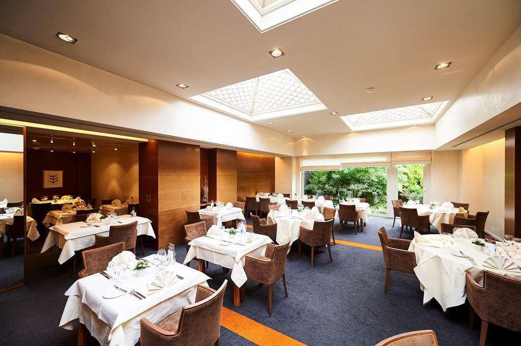 Hotel Les 3 Cles Жамблу Ресторант снимка