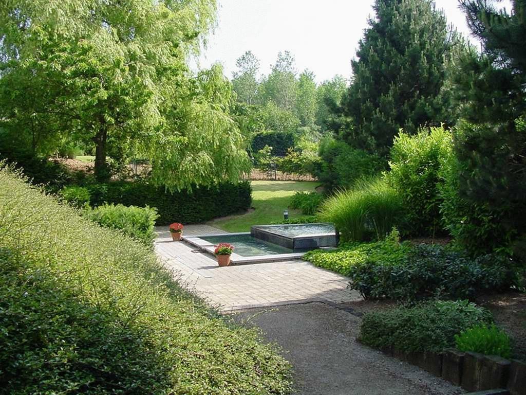 Hotel Les 3 Cles Жамблу Екстериор снимка